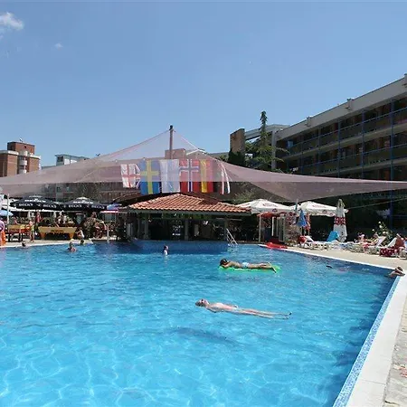 Отель Pomorie Sun 3*
