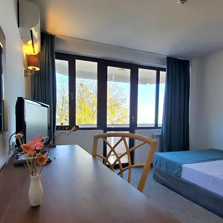 Pomorie Sun 3*