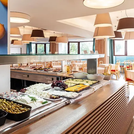 Pomorie Sun Hotell 3*