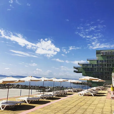 Pomorie Sun 3* Sluneční pobřeží